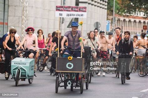 1,603 Wnbr Photos & High Res Pictures